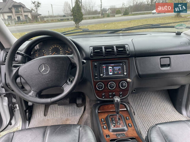 Серый Мерседес М-Класс, объемом двигателя 2.69 л и пробегом 390 тыс. км за 8350 $, фото 33 на Automoto.ua