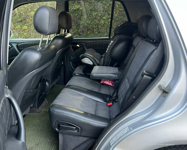 Серый Мерседес М-Класс, объемом двигателя 2.7 л и пробегом 270 тыс. км за 4400 $, фото 16 на Automoto.ua