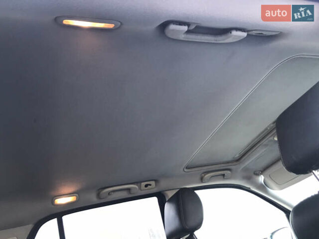 Серый Мерседес М-Класс, объемом двигателя 2.7 л и пробегом 327 тыс. км за 4499 $, фото 15 на Automoto.ua