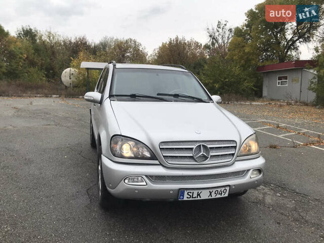 Сірий Мерседес М-Клас, об'ємом двигуна 2.7 л та пробігом 340 тис. км за 4350 $, фото 1 на Automoto.ua