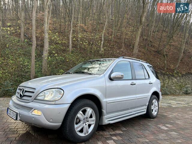 Серый Мерседес М-Класс, объемом двигателя 2.7 л и пробегом 270 тыс. км за 4400 $, фото 1 на Automoto.ua