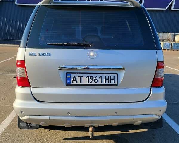 Сірий Мерседес М-Клас, об'ємом двигуна 3.7 л та пробігом 463 тис. км за 6300 $, фото 2 на Automoto.ua
