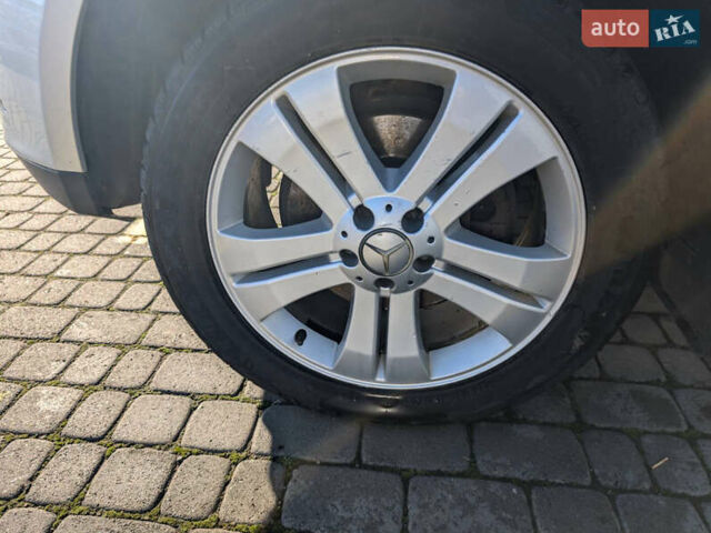 Серый Мерседес М-Класс, объемом двигателя 3 л и пробегом 380 тыс. км за 10500 $, фото 14 на Automoto.ua