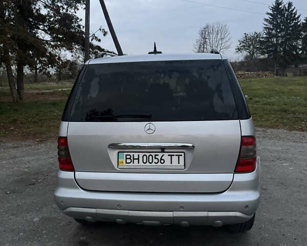 Серый Мерседес М-Класс, объемом двигателя 2.69 л и пробегом 474 тыс. км за 7000 $, фото 6 на Automoto.ua