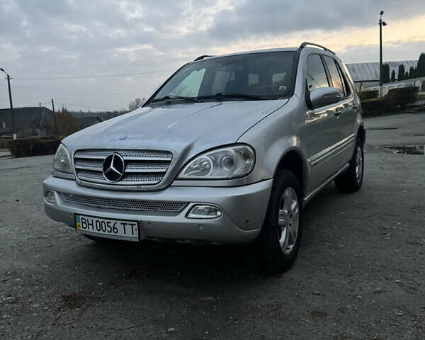 Серый Мерседес М-Класс, объемом двигателя 2.69 л и пробегом 474 тыс. км за 7000 $, фото 2 на Automoto.ua