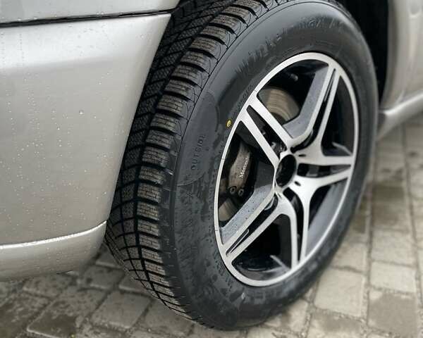 Серый Мерседес М-Класс, объемом двигателя 2.69 л и пробегом 383 тыс. км за 9800 $, фото 18 на Automoto.ua