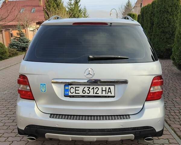 Серый Мерседес М-Класс, объемом двигателя 3 л и пробегом 265 тыс. км за 12300 $, фото 5 на Automoto.ua