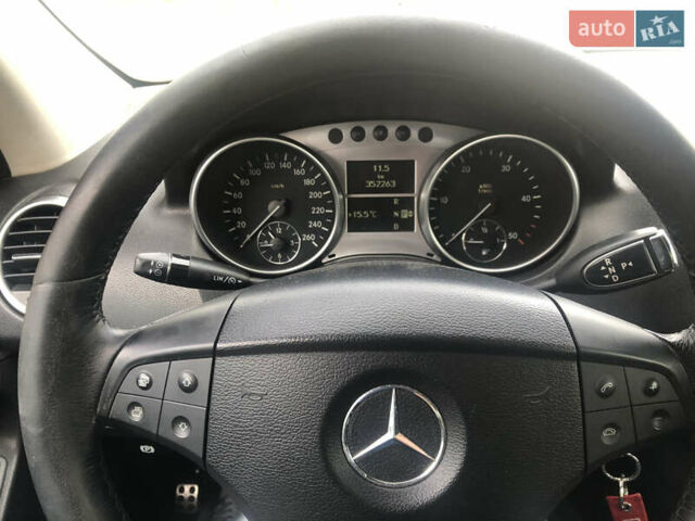 Серый Мерседес М-Класс, объемом двигателя 3 л и пробегом 352 тыс. км за 5500 $, фото 9 на Automoto.ua