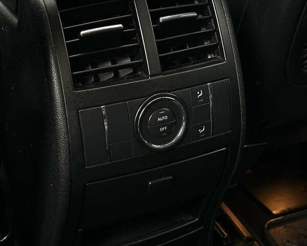 Серый Мерседес М-Класс, объемом двигателя 3.5 л и пробегом 305 тыс. км за 7190 $, фото 18 на Automoto.ua