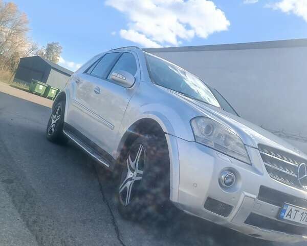 Мерседес М-Класс 2006 в Ивано-Франковске на Automoto.ua Серый Мерседес М-Класс, объемом двигателя 3.5 л и пробегом 280 тыс. км за 8599 $, фото 8 на Automoto.ua