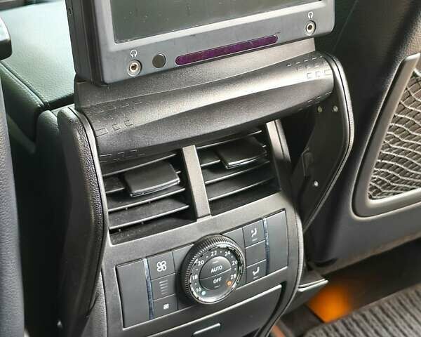 Сірий Мерседес М-Клас, об'ємом двигуна 4.97 л та пробігом 240 тис. км за 8800 $, фото 7 на Automoto.ua