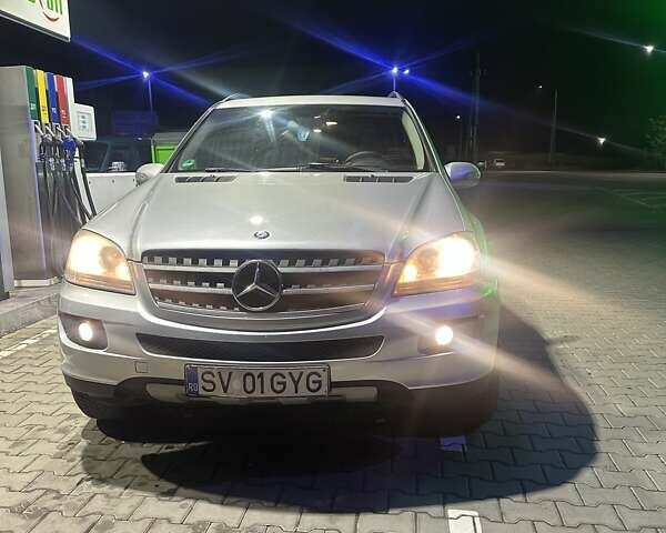 Серый Мерседес М-Класс, объемом двигателя 0 л и пробегом 320 тыс. км за 6200 $, фото 1 на Automoto.ua