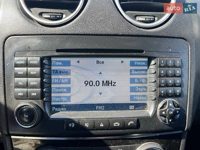 Сірий Мерседес М-Клас, об'ємом двигуна 2.99 л та пробігом 256 тис. км за 10700 $, фото 18 на Automoto.ua