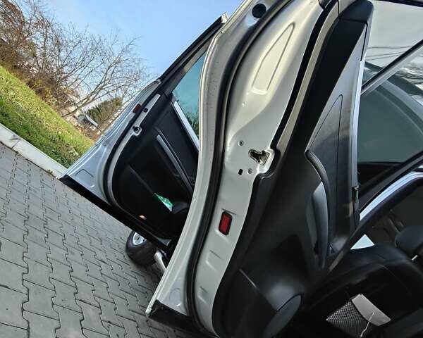 Серый Мерседес М-Класс, объемом двигателя 3 л и пробегом 265 тыс. км за 12300 $, фото 22 на Automoto.ua