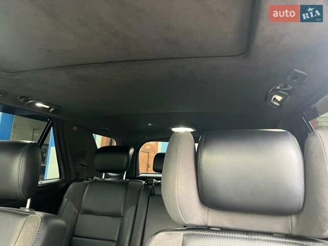 Серый Мерседес М-Класс, объемом двигателя 6.21 л и пробегом 148 тыс. км за 12000 $, фото 7 на Automoto.ua