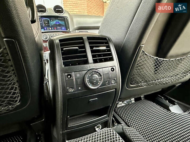 Серый Мерседес М-Класс, объемом двигателя 3.5 л и пробегом 240 тыс. км за 9800 $, фото 33 на Automoto.ua