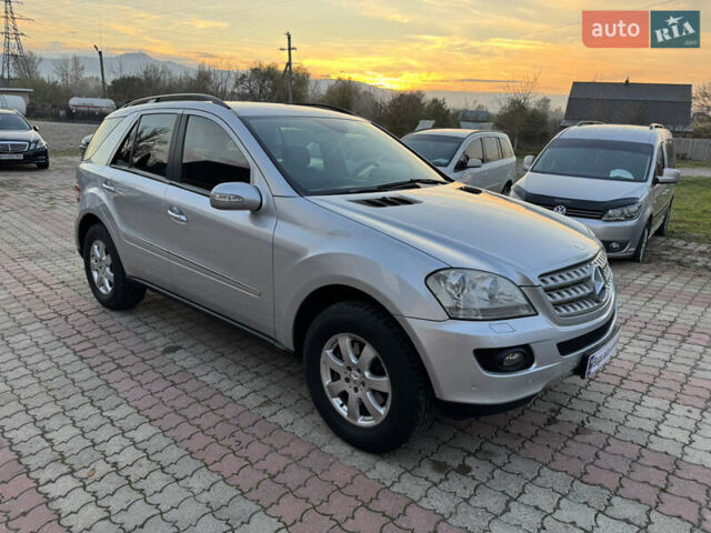 Сірий Мерседес М-Клас, об'ємом двигуна 2.99 л та пробігом 262 тис. км за 10700 $, фото 1 на Automoto.ua