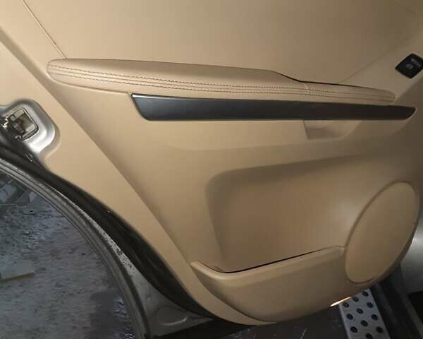 Серый Мерседес М-Класс, объемом двигателя 3.5 л и пробегом 250 тыс. км за 9000 $, фото 15 на Automoto.ua