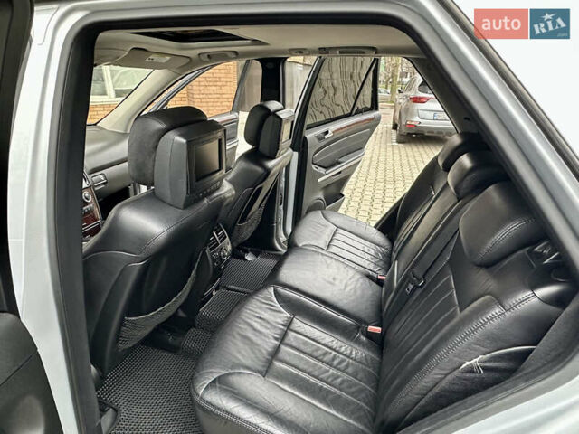 Серый Мерседес М-Класс, объемом двигателя 3.5 л и пробегом 240 тыс. км за 9800 $, фото 30 на Automoto.ua