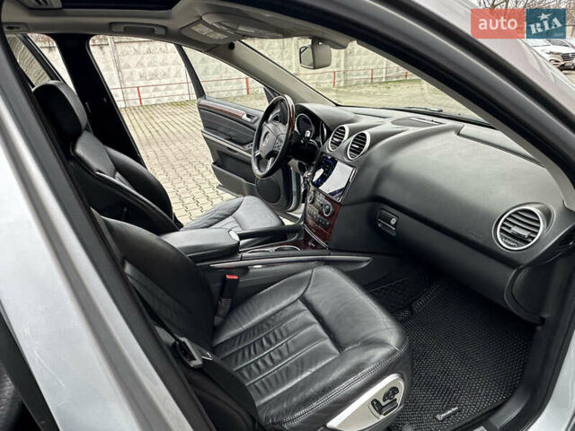 Серый Мерседес М-Класс, объемом двигателя 3.5 л и пробегом 240 тыс. км за 9800 $, фото 37 на Automoto.ua