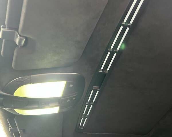 Серый Мерседес М-Класс, объемом двигателя 6.21 л и пробегом 148 тыс. км за 12000 $, фото 9 на Automoto.ua