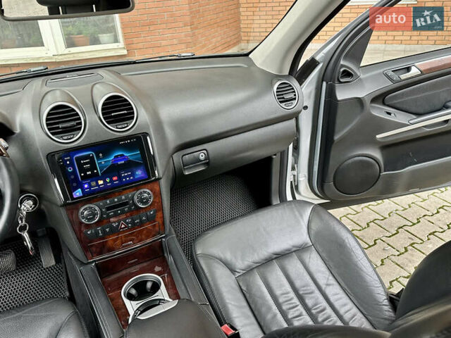 Серый Мерседес М-Класс, объемом двигателя 3.5 л и пробегом 240 тыс. км за 9800 $, фото 21 на Automoto.ua