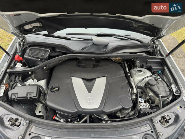 Сірий Мерседес М-Клас, об'ємом двигуна 3 л та пробігом 311 тис. км за 11999 $, фото 12 на Automoto.ua
