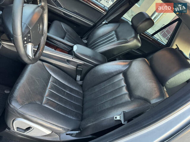 Сірий Мерседес М-Клас, об'ємом двигуна 2.99 л та пробігом 262 тис. км за 10700 $, фото 10 на Automoto.ua