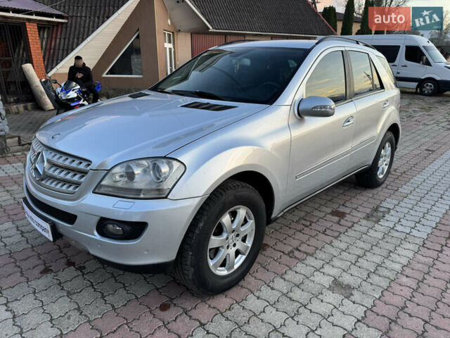 Мерседес М-Класс 2007 в Тячеве на Automoto.ua Серый Мерседес М-Класс, объемом двигателя 3 л и пробегом 260 тыс. км за 11500 $, фото 8 на Automoto.ua