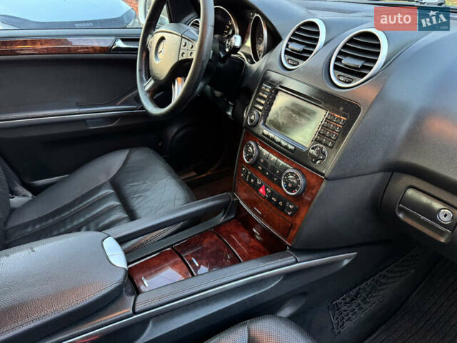Мерседес М-Класс 2007 в Тячеве на Automoto.ua Серый Мерседес М-Класс, объемом двигателя 3 л и пробегом 260 тыс. км за 11500 $, фото 16 на Automoto.ua
