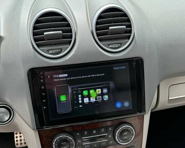 Серый Мерседес М-Класс, объемом двигателя 6.21 л и пробегом 235 тыс. км за 10500 $, фото 17 на Automoto.ua