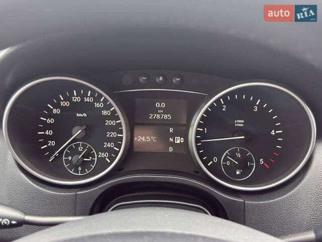 Серый Мерседес М-Класс, объемом двигателя 3 л и пробегом 275 тыс. км за 14800 $, фото 24 на Automoto.ua