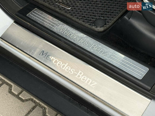 Серый Мерседес М-Класс, объемом двигателя 3.5 л и пробегом 223 тыс. км за 9999 $, фото 28 на Automoto.ua