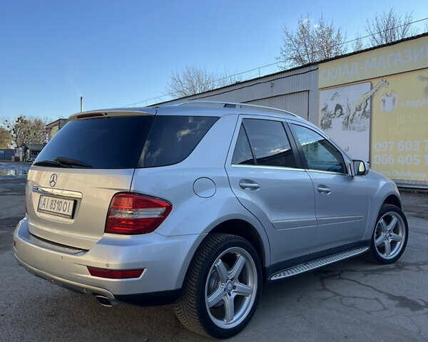 Серый Мерседес М-Класс, объемом двигателя 2.99 л и пробегом 254 тыс. км за 14499 $, фото 26 на Automoto.ua