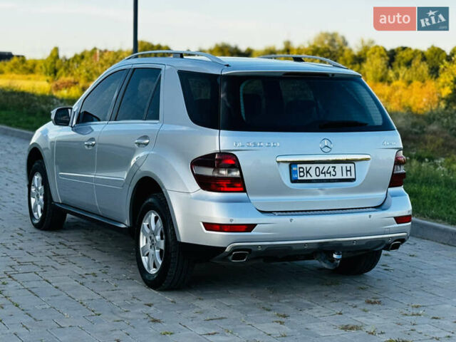 Сірий Мерседес М-Клас, об'ємом двигуна 3 л та пробігом 345 тис. км за 11499 $, фото 8 на Automoto.ua