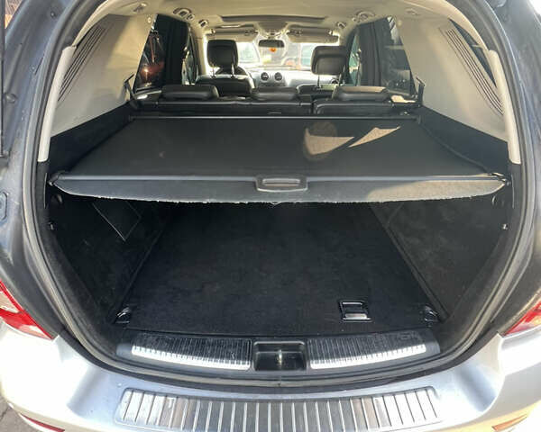 Сірий Мерседес М-Клас, об'ємом двигуна 3.5 л та пробігом 248 тис. км за 10599 $, фото 11 на Automoto.ua