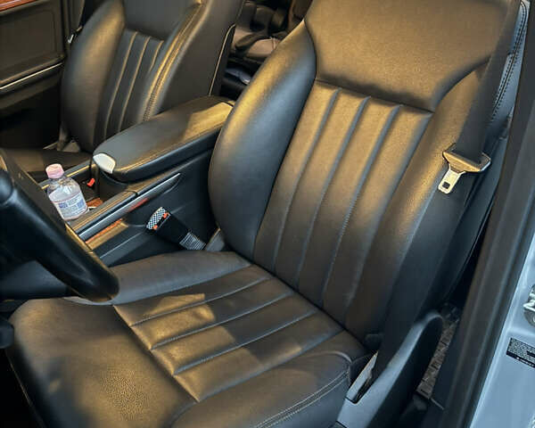 Серый Мерседес М-Класс, объемом двигателя 3.5 л и пробегом 234 тыс. км за 11700 $, фото 10 на Automoto.ua