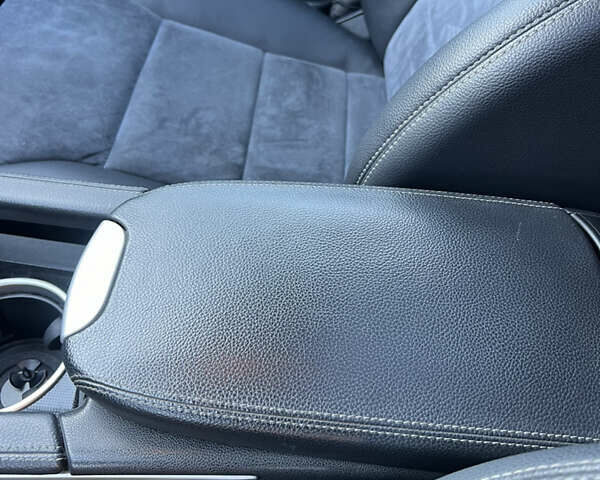 Серый Мерседес М-Класс, объемом двигателя 2.99 л и пробегом 254 тыс. км за 14499 $, фото 49 на Automoto.ua