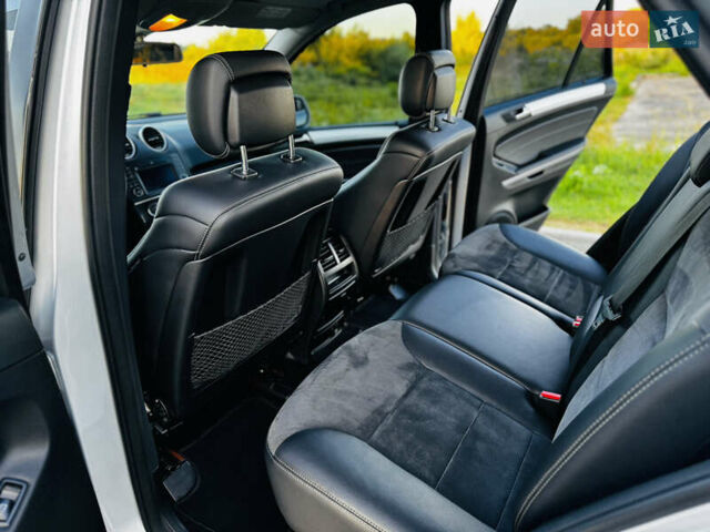 Сірий Мерседес М-Клас, об'ємом двигуна 3 л та пробігом 345 тис. км за 11499 $, фото 34 на Automoto.ua