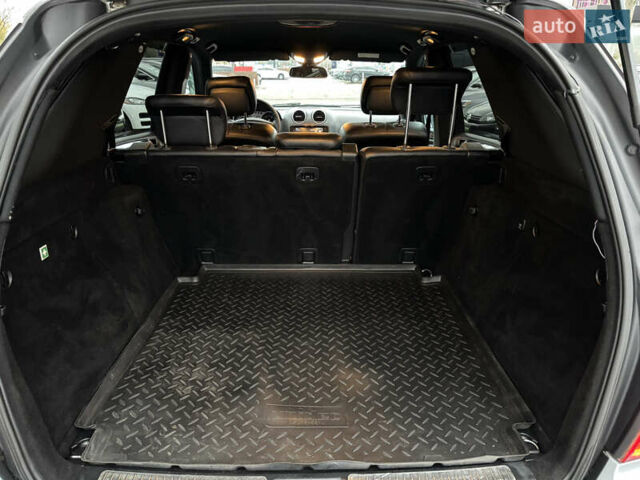 Серый Мерседес М-Класс, объемом двигателя 3 л и пробегом 406 тыс. км за 11000 $, фото 28 на Automoto.ua