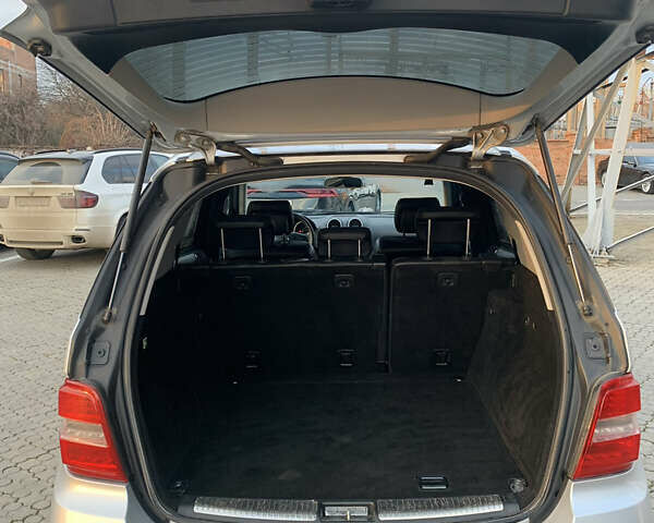 Серый Мерседес М-Класс, объемом двигателя 2.99 л и пробегом 270 тыс. км за 12500 $, фото 11 на Automoto.ua