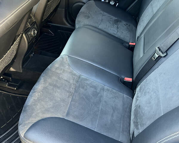 Серый Мерседес М-Класс, объемом двигателя 2.99 л и пробегом 254 тыс. км за 14499 $, фото 54 на Automoto.ua