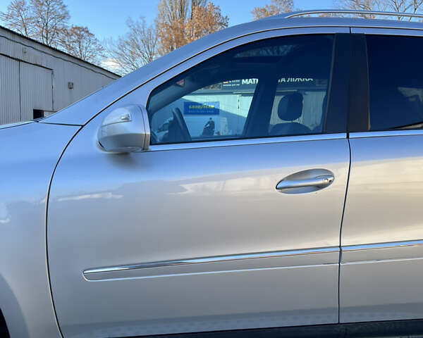 Серый Мерседес М-Класс, объемом двигателя 2.99 л и пробегом 254 тыс. км за 14499 $, фото 7 на Automoto.ua