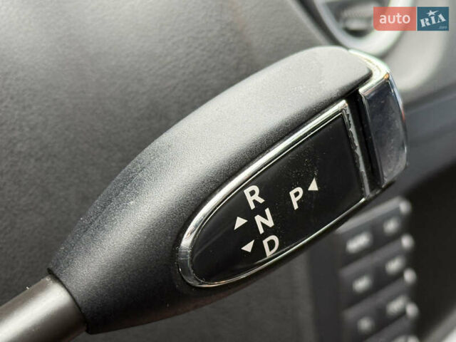 Серый Мерседес М-Класс, объемом двигателя 3.5 л и пробегом 223 тыс. км за 9999 $, фото 57 на Automoto.ua