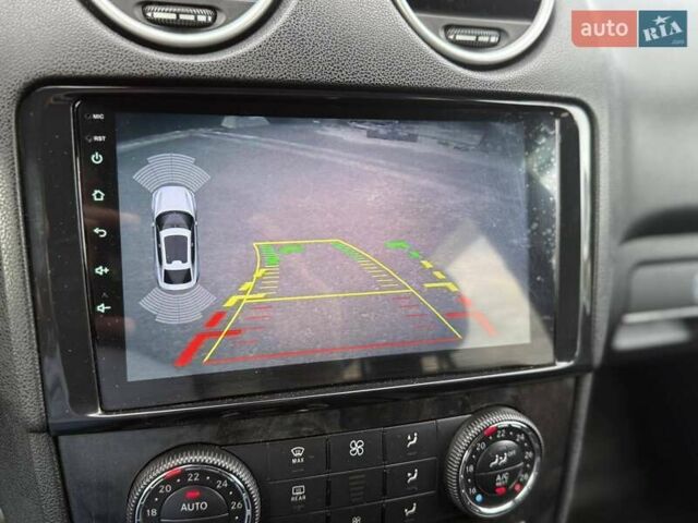 Серый Мерседес М-Класс, объемом двигателя 3 л и пробегом 406 тыс. км за 11000 $, фото 20 на Automoto.ua