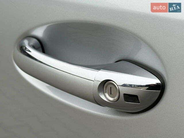 Серый Мерседес М-Класс, объемом двигателя 3.5 л и пробегом 223 тыс. км за 9999 $, фото 27 на Automoto.ua