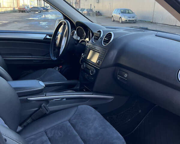 Серый Мерседес М-Класс, объемом двигателя 2.99 л и пробегом 254 тыс. км за 14499 $, фото 34 на Automoto.ua