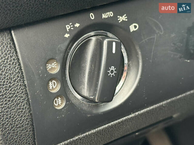 Серый Мерседес М-Класс, объемом двигателя 3.5 л и пробегом 223 тыс. км за 9999 $, фото 52 на Automoto.ua