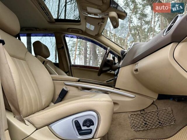 Сірий Мерседес М-Клас, об'ємом двигуна 3.5 л та пробігом 174 тис. км за 11750 $, фото 30 на Automoto.ua