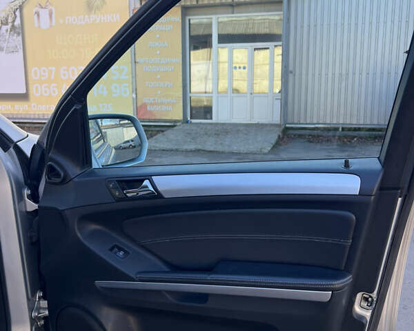 Серый Мерседес М-Класс, объемом двигателя 2.99 л и пробегом 254 тыс. км за 14499 $, фото 33 на Automoto.ua